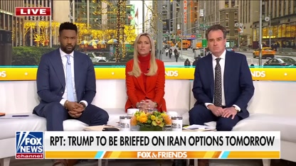 REALLY BAD DECISION': Woman WARNED about following ICE agents