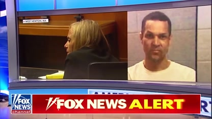 NEW: Judge accused of blocking ICE arrest