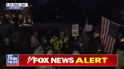 Federal agents attacked, DOZENS arrested during anti-ICE protests in Minneapolis
