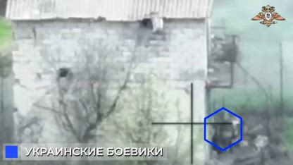 Tankers of the 10th separate tank battalion of the 1st Donetsk army corps - Track down the Vushniks and Destroy the House in which they tried to hide.